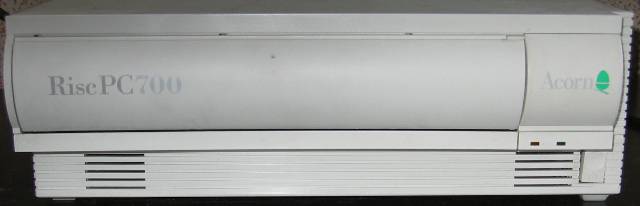 File:Acorn Risc PC 700 front.jpg