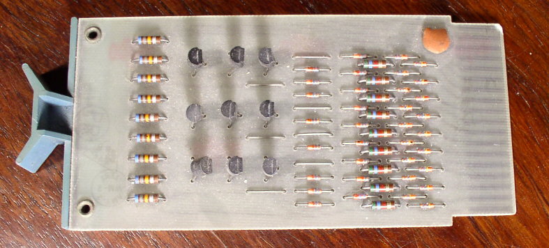 File:PDP-10 KA10 FLIP CHIP module.jpg