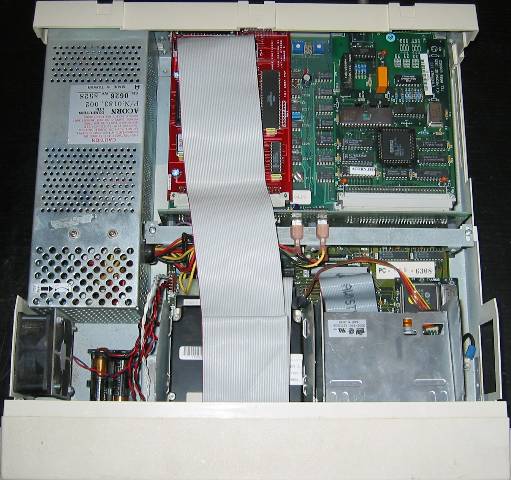 File:Acorn Archimedes A420-1 with cover removed.jpg