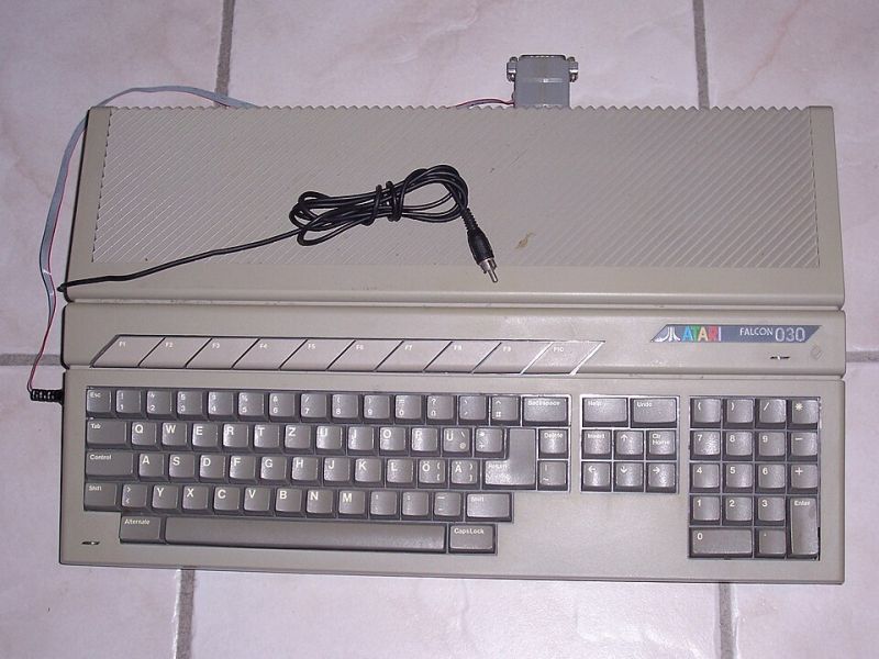 File:Atari-Falcon030.jpg