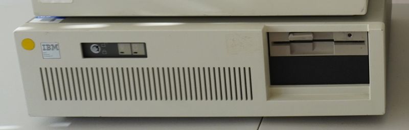 File:IBM AT GX Computer cropped.jpg
