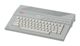 Atari 130XE (photo)