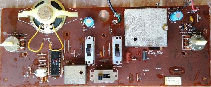 Main board 703837, component side, with IC1 marked AY-3-8500