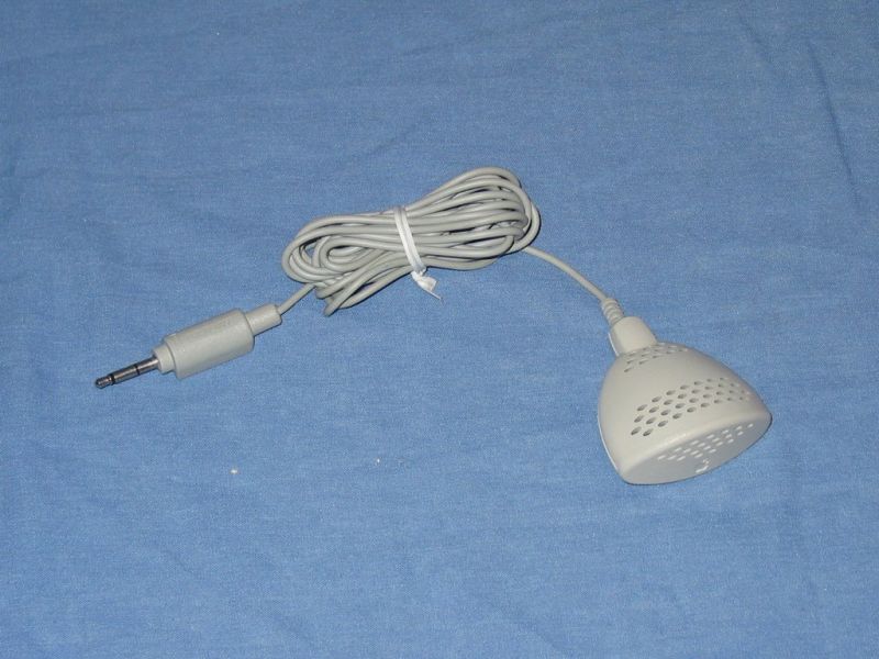 File:Apple PlainTalk Microphone.jpg