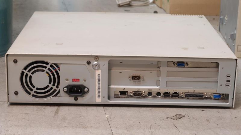 File:IBM PC 300GL 6282 back.jpg