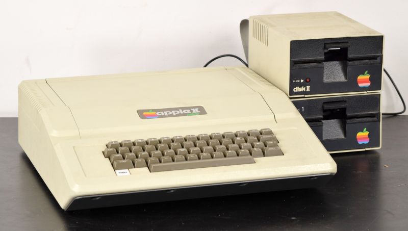 File:Apple II Plus.jpg