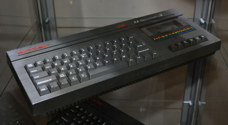 File:Sinclair ZX Spectrum Plus 2.jpg