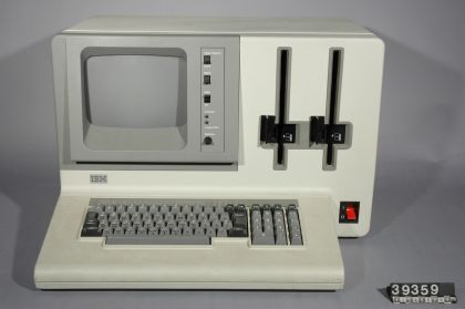 IBM 5120 view 1