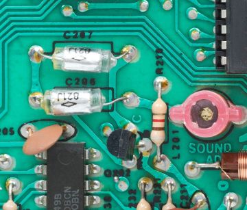 Atari 2600 six-switch motherboard sound circuit C206 C207 L201