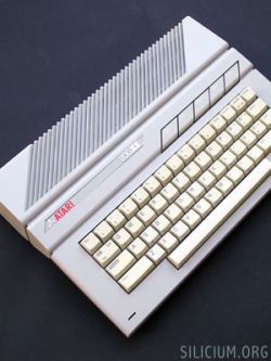 Atari 800XE (Silicium)
