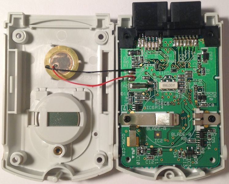 File:Sega Dreamcast VMU board rear.jpg