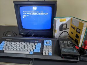 Amstrad CPC 664 (photo)