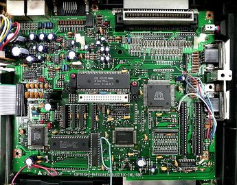 Main board, with the T9769 MSX-Engine at the right of the V9938