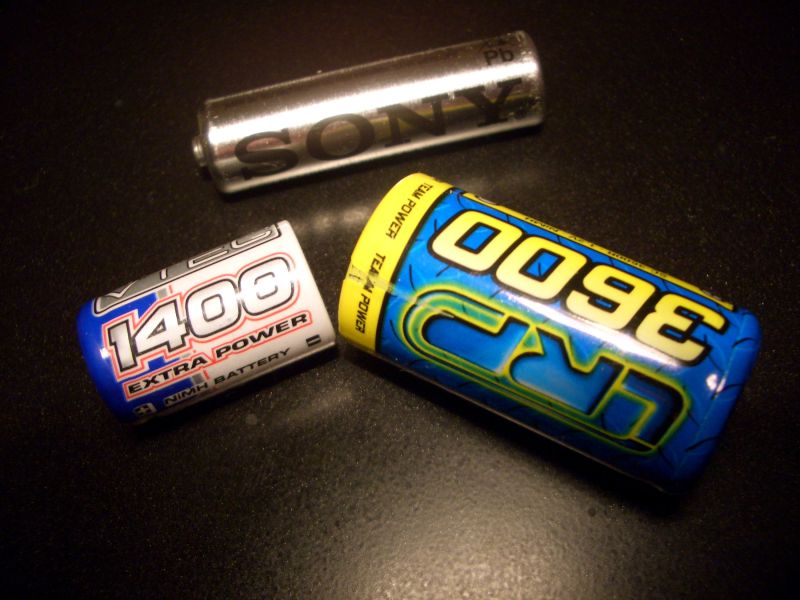 File:Battery guide - NiMH cells.jpg
