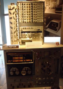 DEC PDP-8E (Computer History Museum)