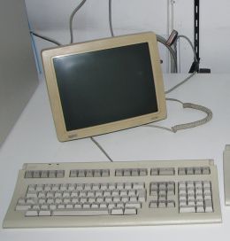 DEC VT320 terminal