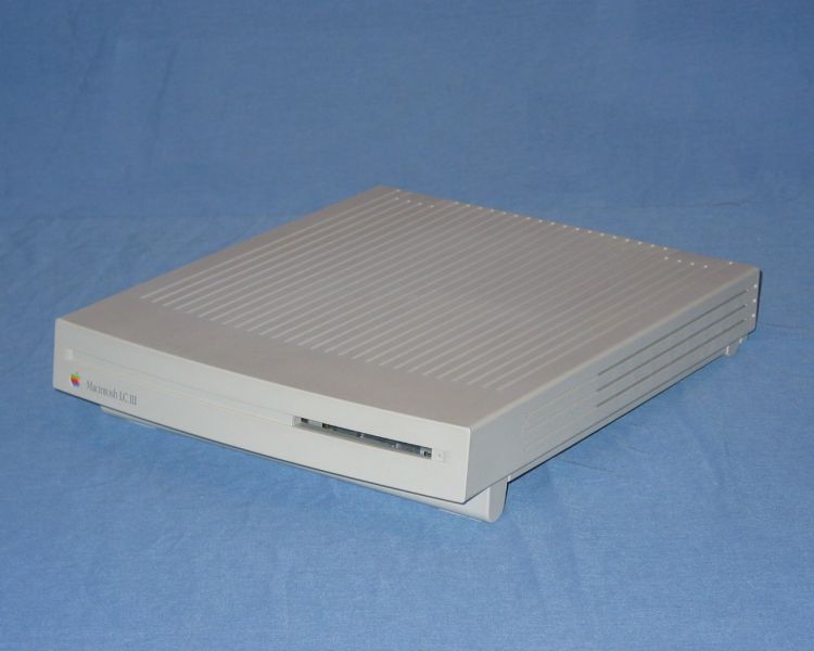 File:Macintosh LC III.jpg