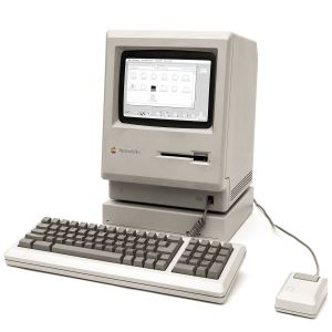 Macintosh Plus (photo)