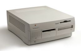Power Macintosh G3 Desktop (Danamania)