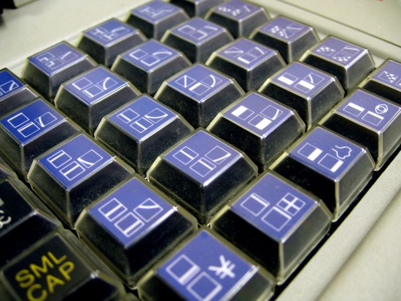 File:Sharp MZ-80K keyboard.jpg