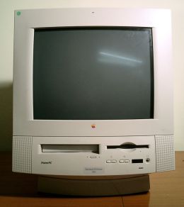Macintosh Performa 5200