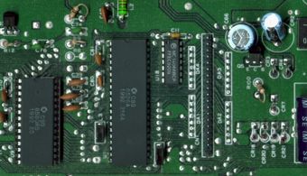 Commodore 64C 250469 board U9 SID 8580 and SID supply